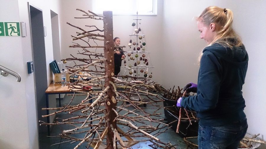 Floristische Weihnachtsbäume